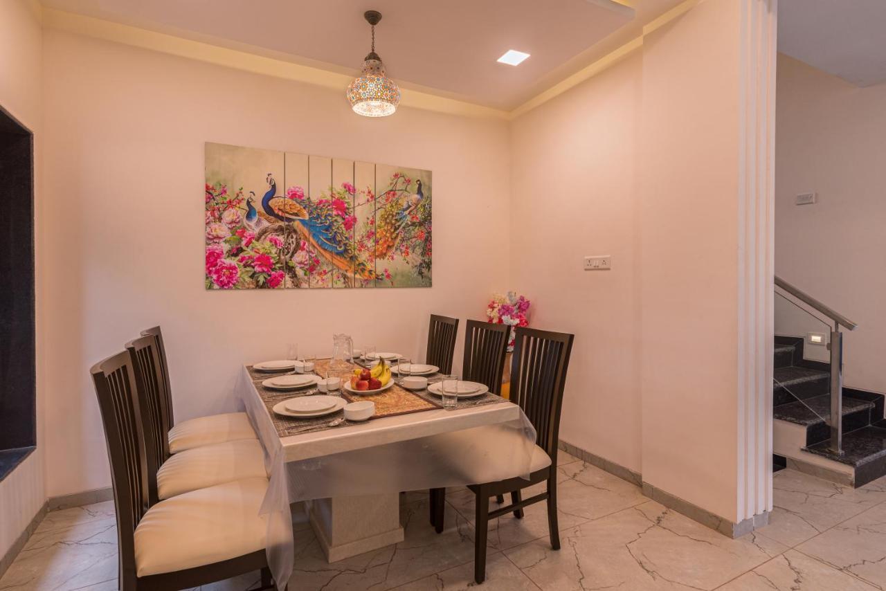 Saffronstays Aster, Plunge Pool Villa With Garden, Lonavala Exteriör bild