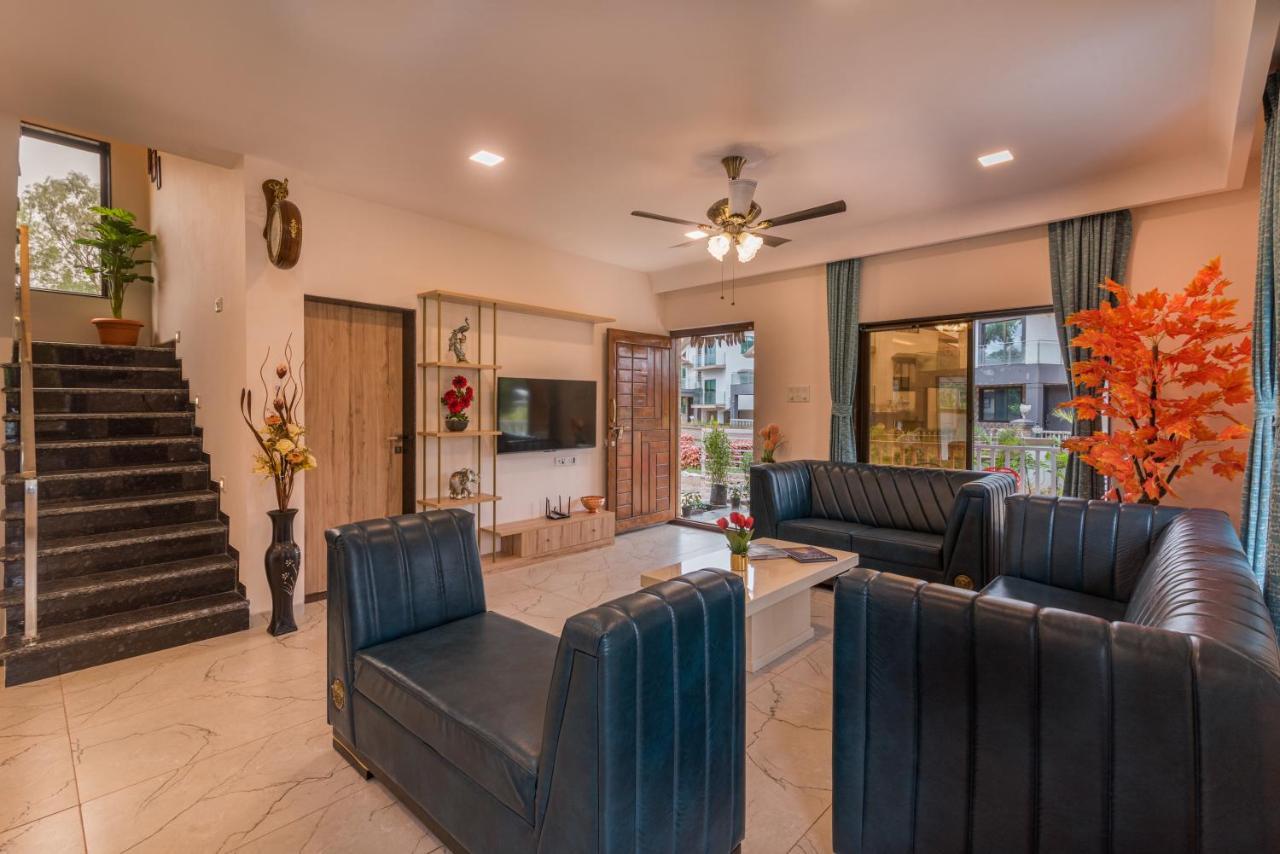 Saffronstays Aster, Plunge Pool Villa With Garden, Lonavala Exteriör bild