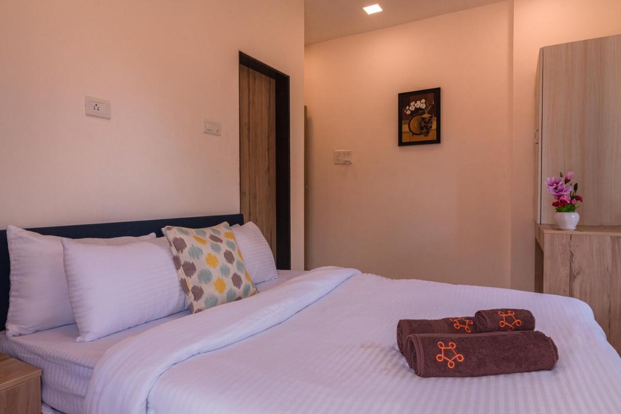 Saffronstays Aster, Plunge Pool Villa With Garden, Lonavala Exteriör bild